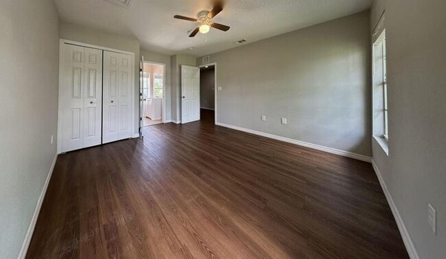 Building Photo - 425 F St