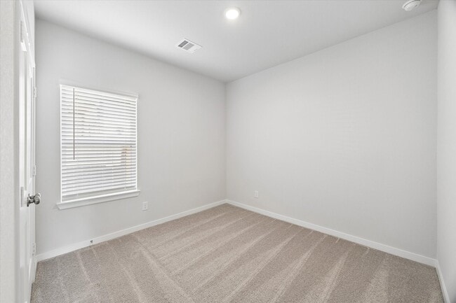 Building Photo - 11605 Whirlaway Dr