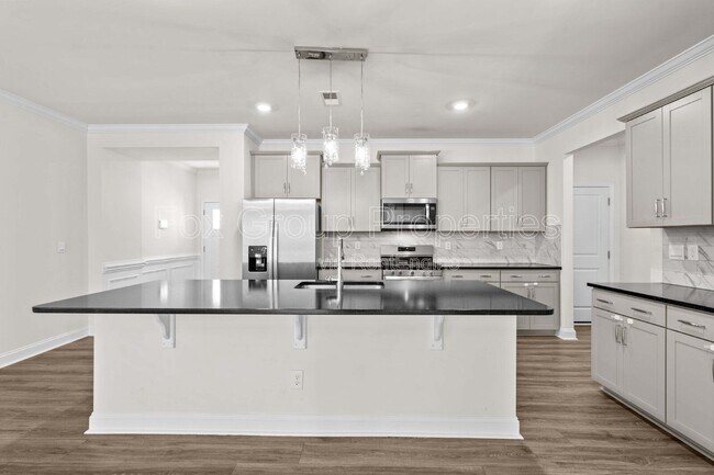 Building Photo - 4110 Steel Wy