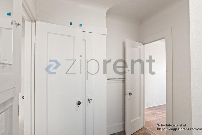 Building Photo - 7840 Church St