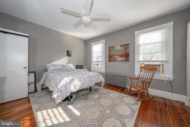 Building Photo - 4643 Mansion St