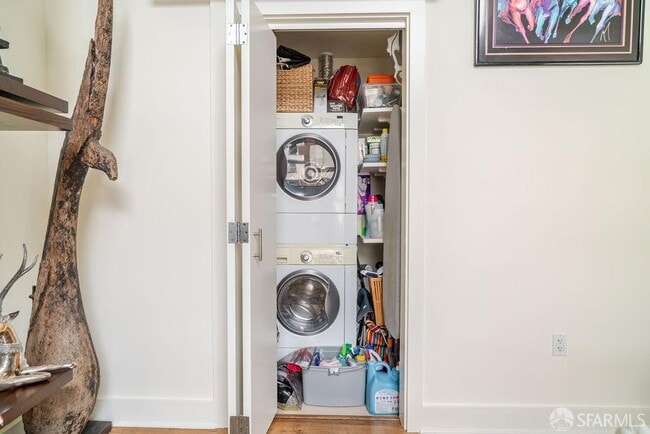 Building Photo - 181 O'Farrell St