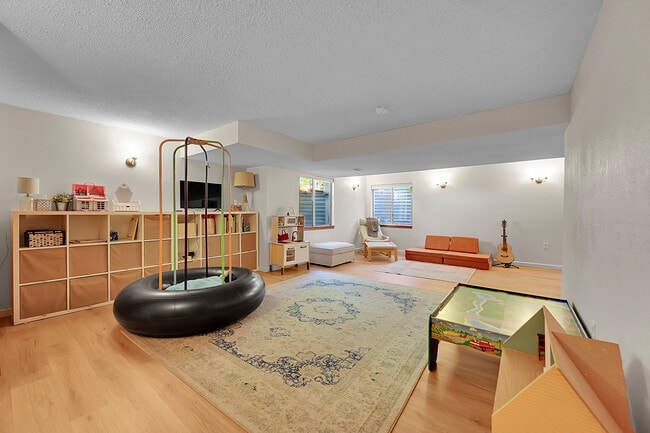 Building Photo - 14602 E Bellewood Pl