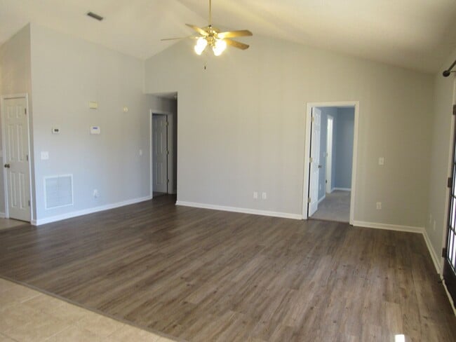 Building Photo - Quail Hollow Subdivision!