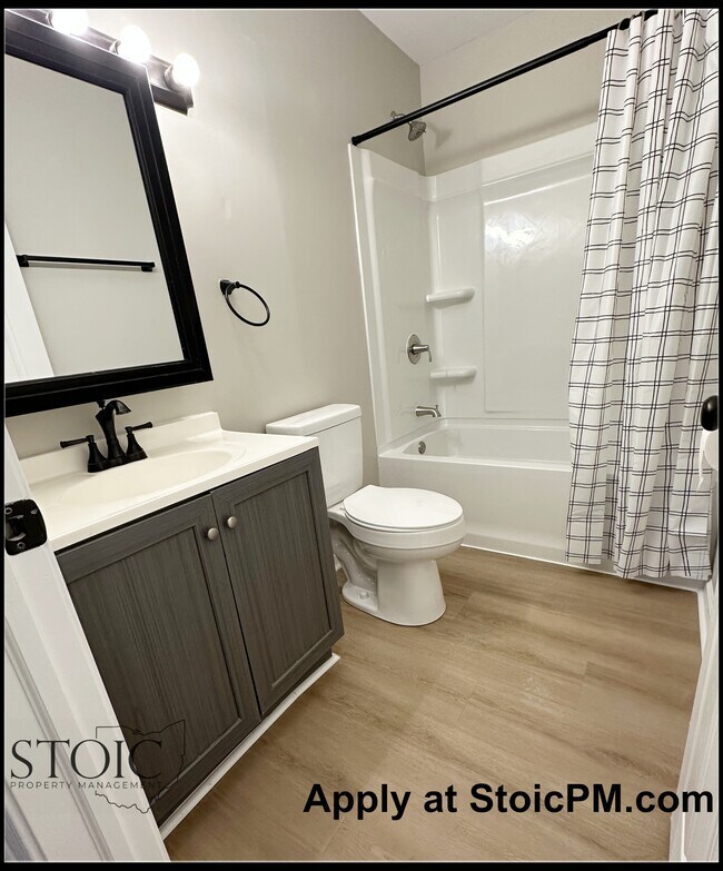 Building Photo - 3303 Chief Tarkee Ct