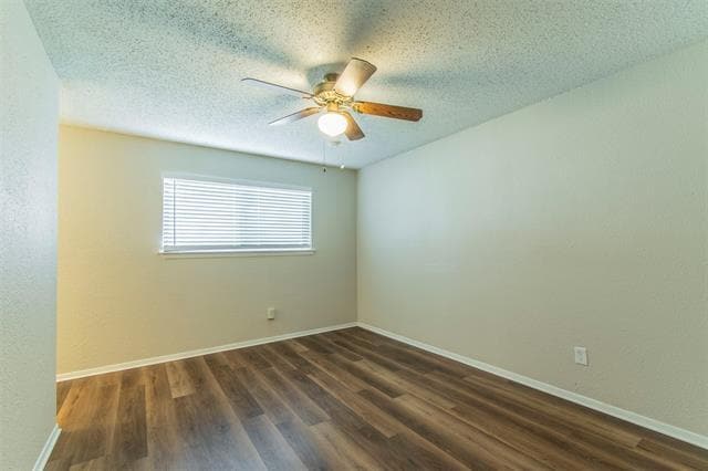 Building Photo - 213 Melinda Dr