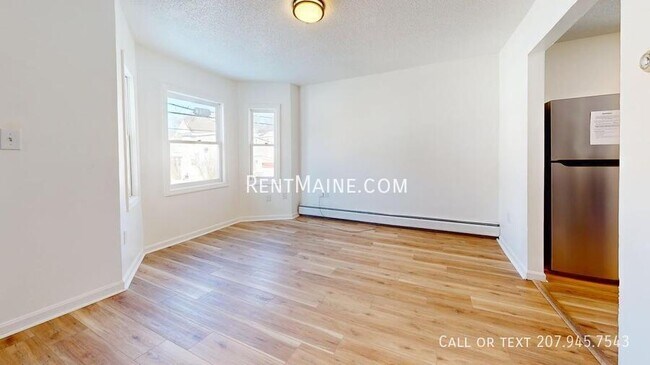 Building Photo - 148-150 Third St. Apt.-4