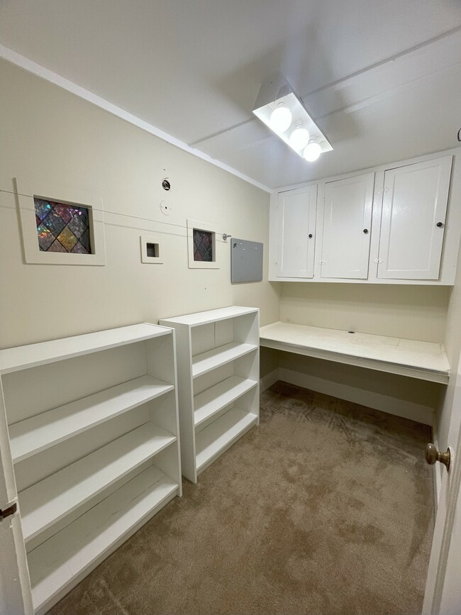 Building Photo - 2717 34th Ave