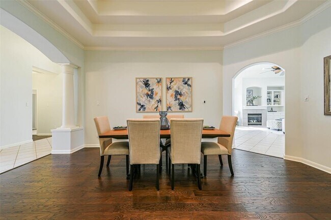 Building Photo - 3603 E Cedar Hollow Dr