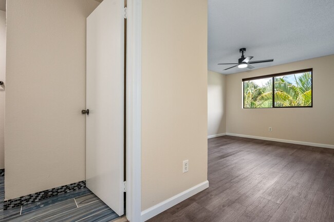 Building Photo - 2-bedroom, 2-bathroom Condo at Kihei Shores!