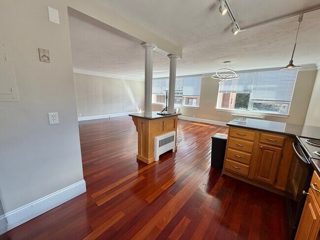 Building Photo - 2 Hammond Pond Pkwy