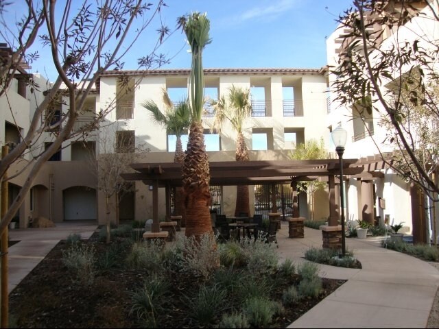 Building Photo - Palo Verde Terrace