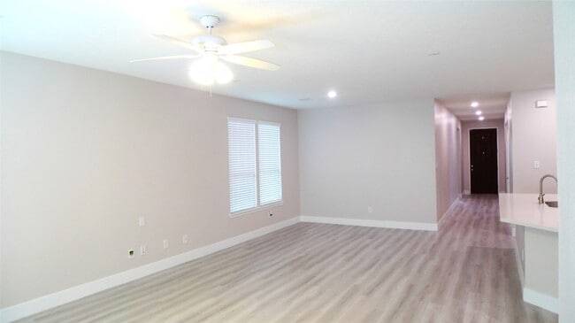 Building Photo - 6707 Lindale Springs Ln