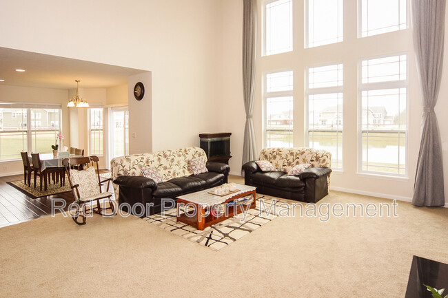 Building Photo - 1635 Nordland Dr