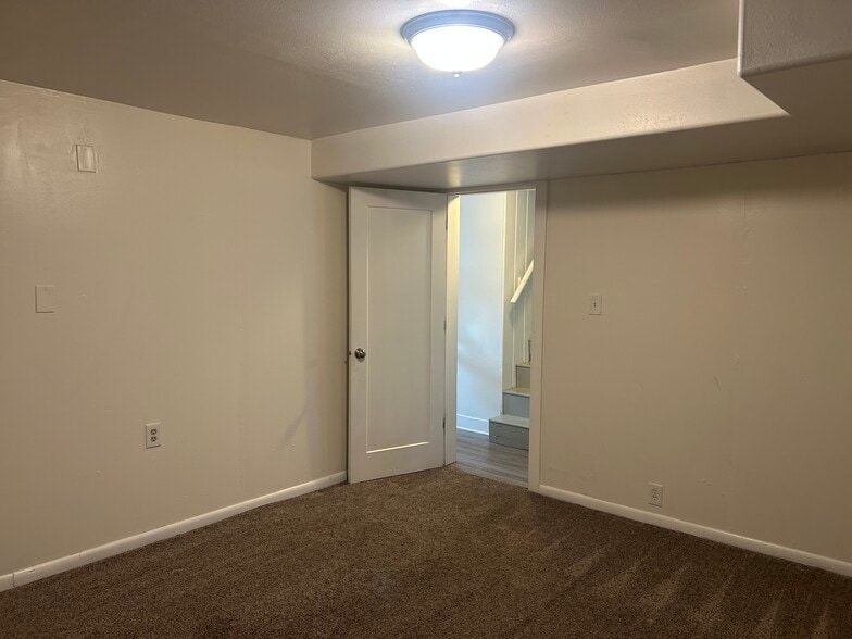 Bedroom #2 - 1130 E Garfield Ave