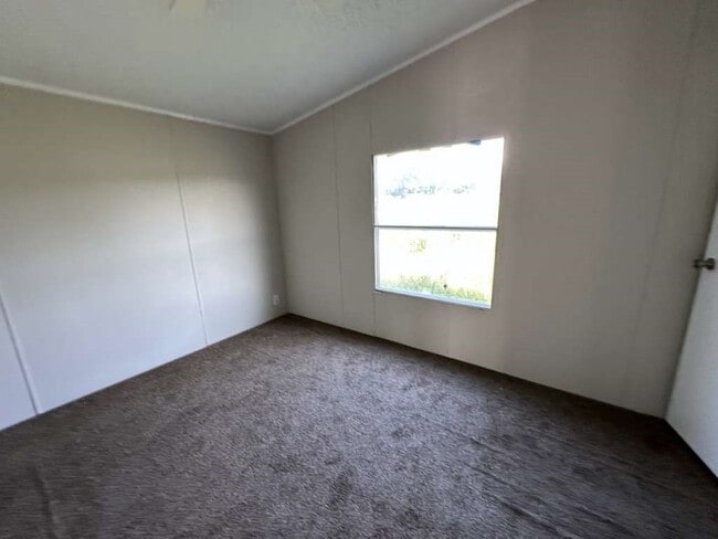 Building Photo - 102 Bailey St