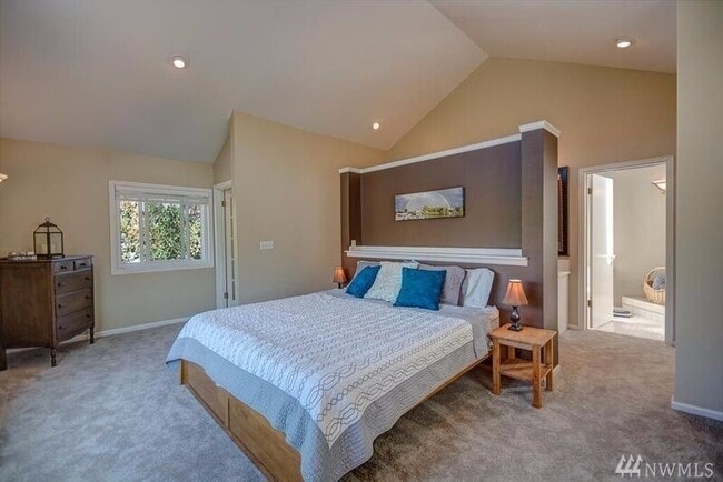 Building Photo - 7019 Jones Ave NW