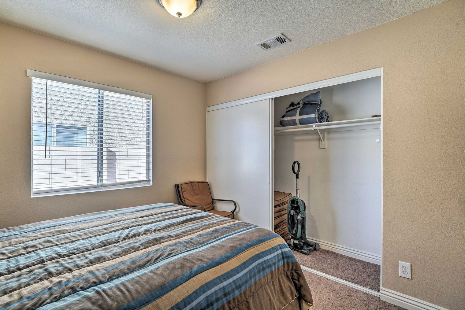 Building Photo - 2744 Briarcliff Ave