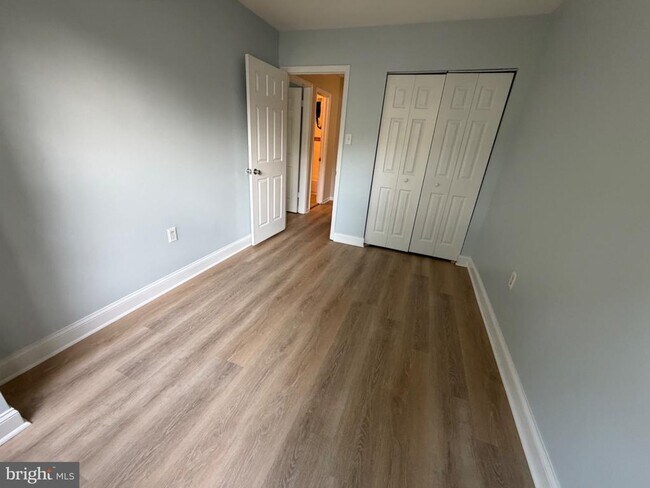 Building Photo - 12120 Stoneford Dr