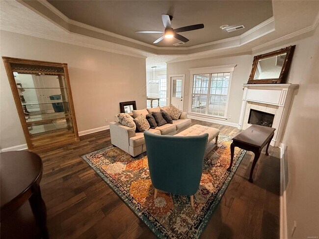 Building Photo - 601 Prairie View Dr