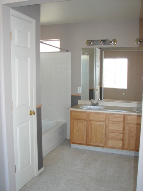 Building Photo - 1095 Scarlet Oak Dr