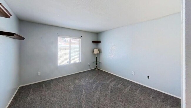 Building Photo - 1245 Millie Dr