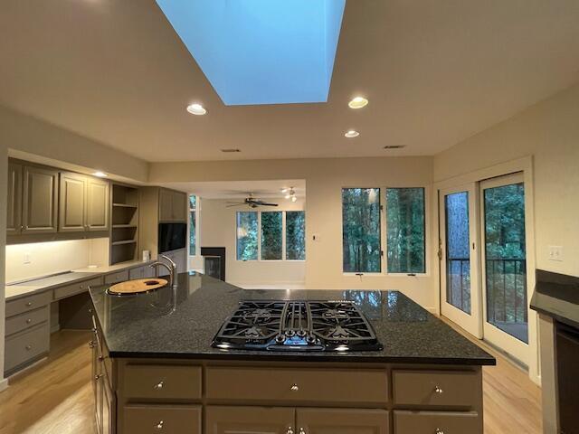 Building Photo - 3 Water Oak Ct