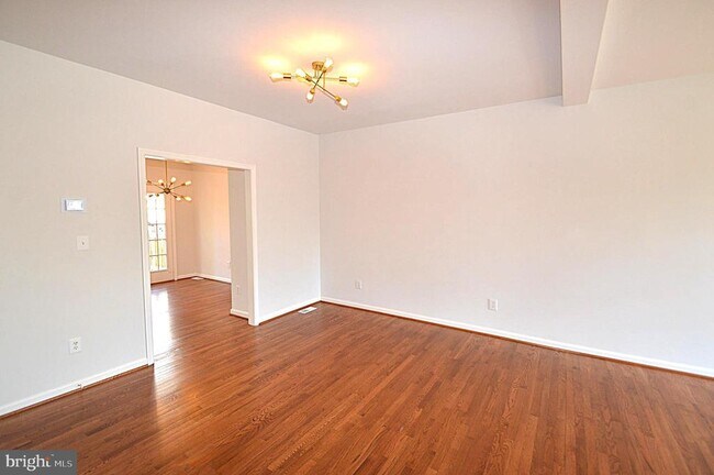 Building Photo - 13510 Nickleback Ct