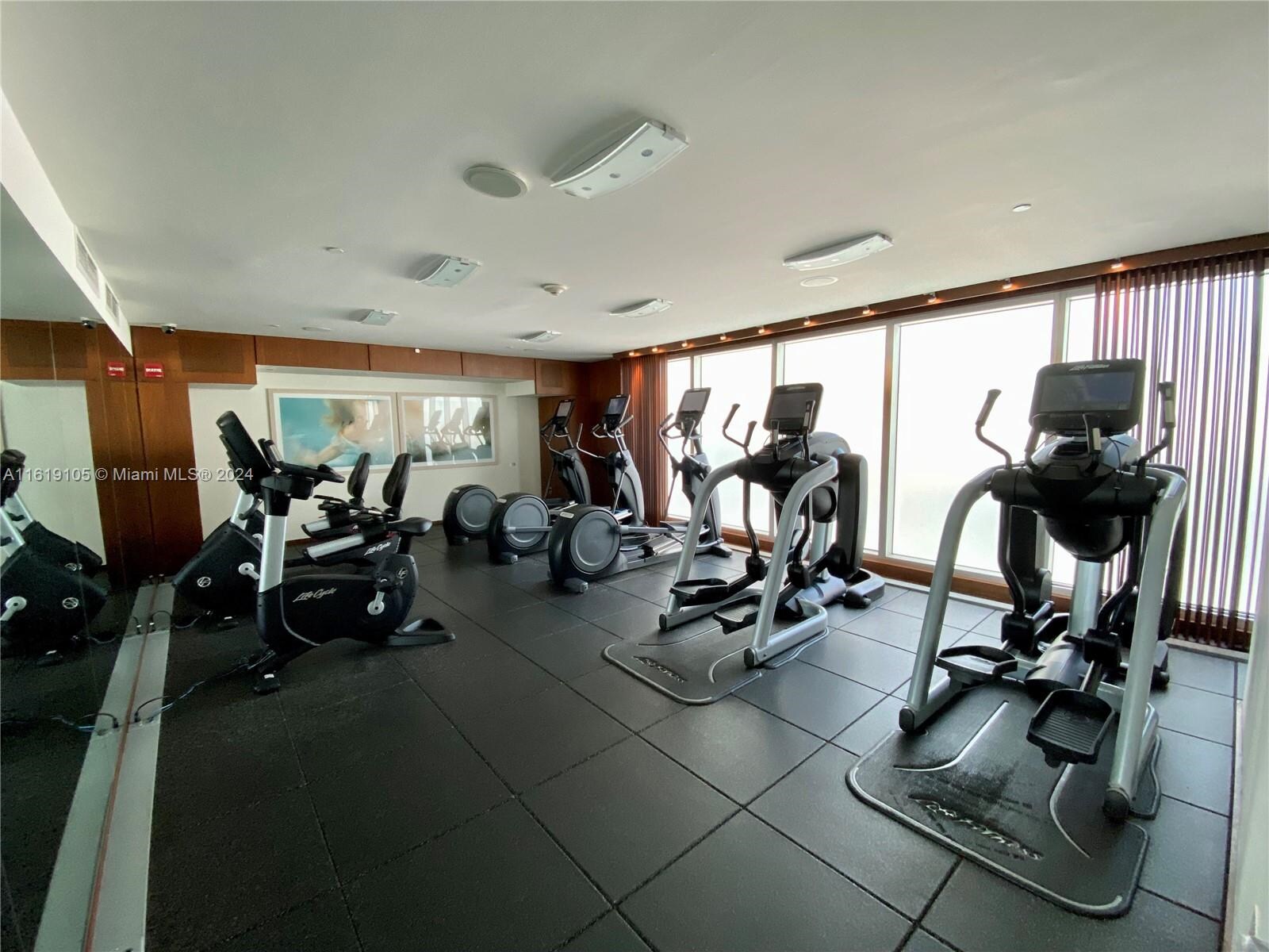 Building Photo - 335 S Biscayne Blvd