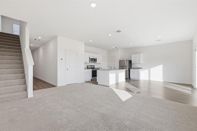 Building Photo - 2008 Prairie Ln