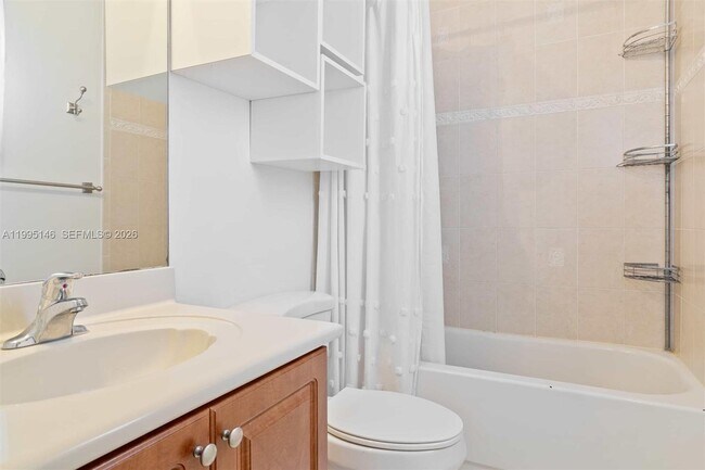 Building Photo - 970 SW 144th Ave