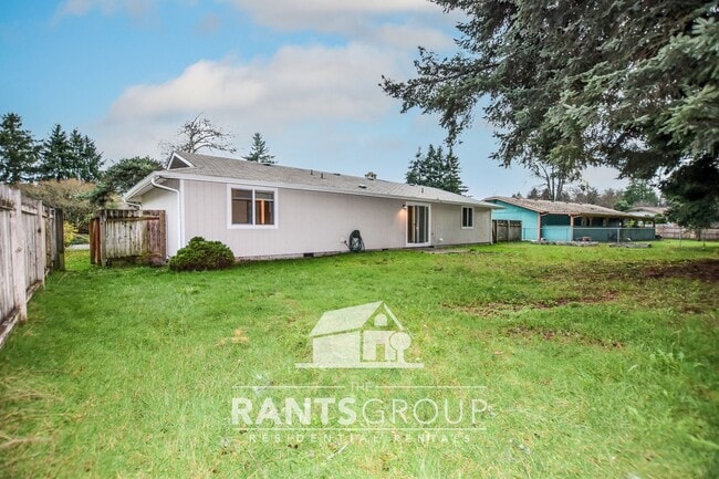 Building Photo - Charming 3 Bedroom Rambler in Great Lacey Location — Apply Today