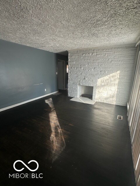Building Photo - 3710 N Layman Ave