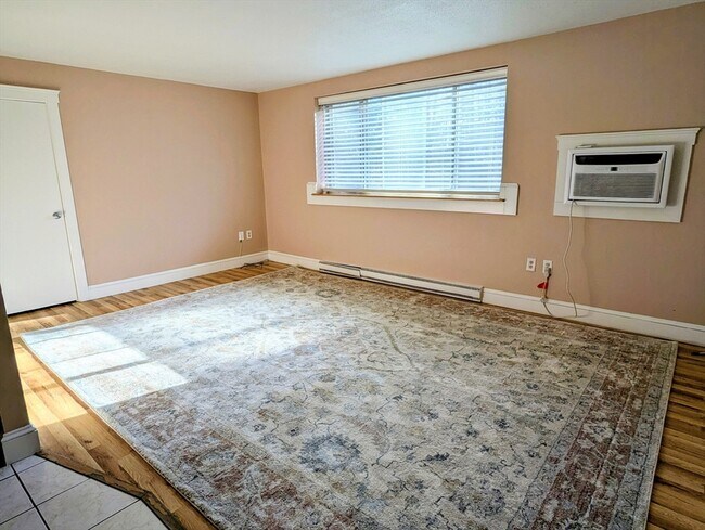 Building Photo - 67 F Nicholas Rd