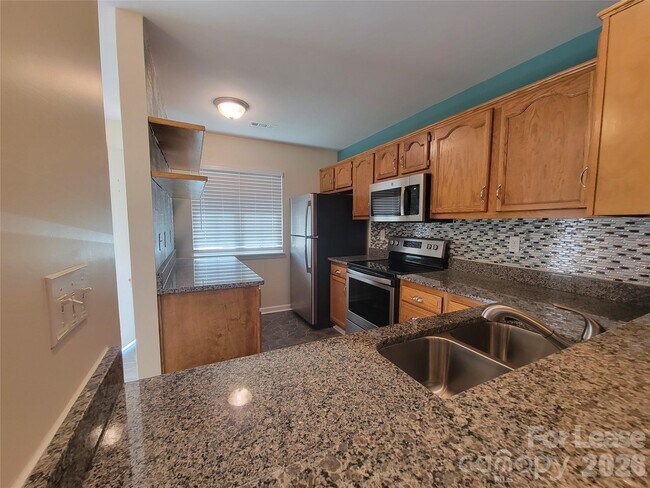 Building Photo - 3811 Mosscroft Ln