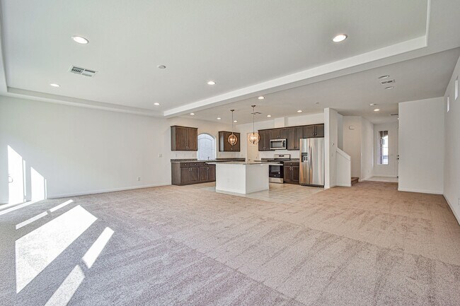 Building Photo - 7771 Bright Ldg St