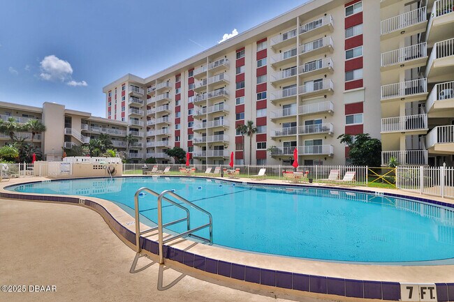 Building Photo - 2711 N Halifax Ave