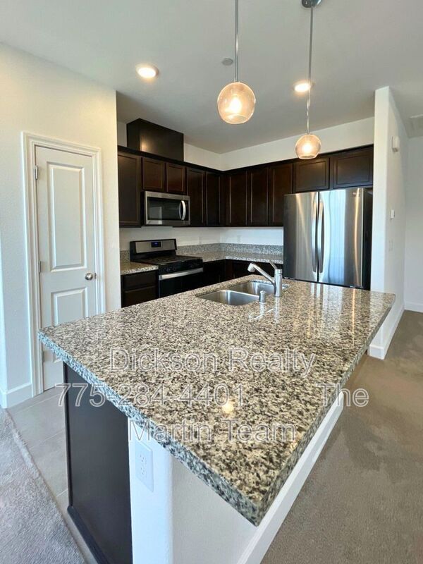 Building Photo - 2018 Cradle Mountain Dr