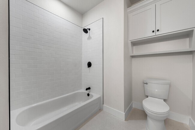 Building Photo - 2406 Gorman Ave