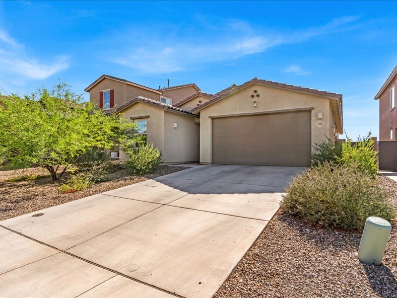 Building Photo - 7880 S Bonanza Park Dr