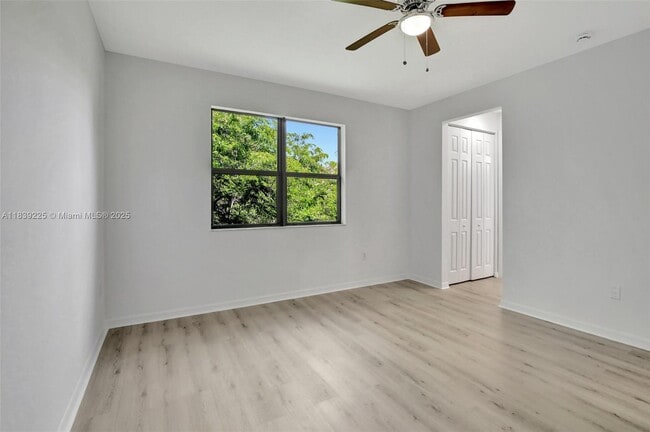 Building Photo - 9135 SW 36th Mnr