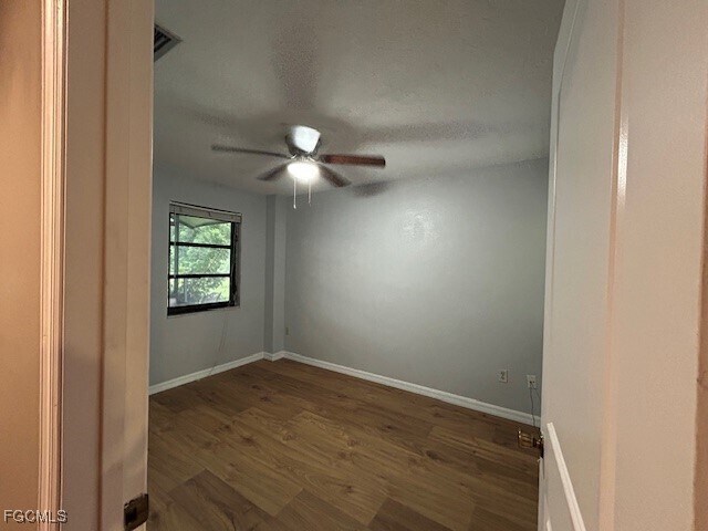 Building Photo - 6786 Autumn Ct