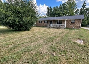 Building Photo - 512 Appleton Dr