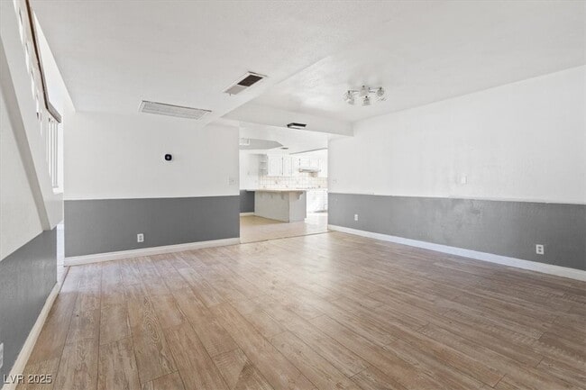 Building Photo - 4602 Inland Ct