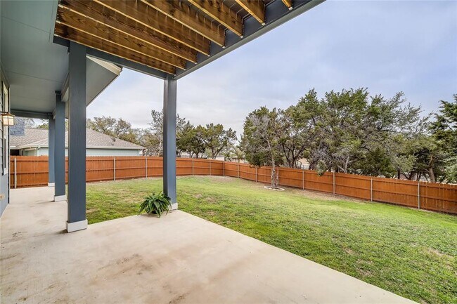 Building Photo - 18529 Staghorn Dr