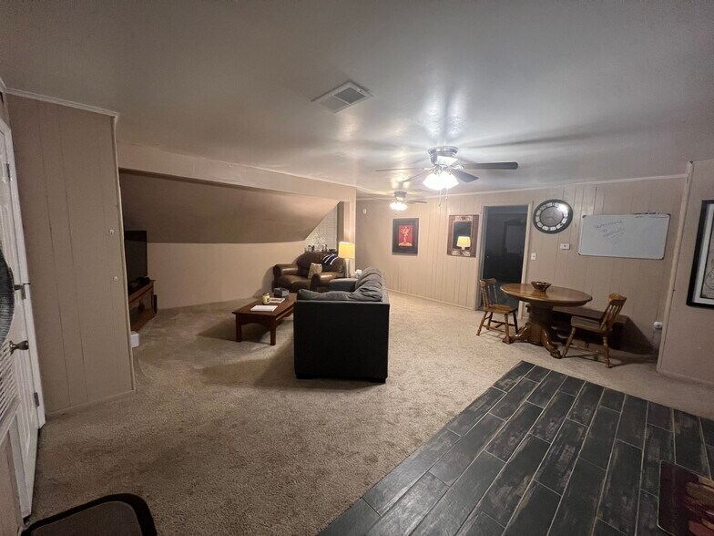 Building Photo - 2614 Couchville Pike