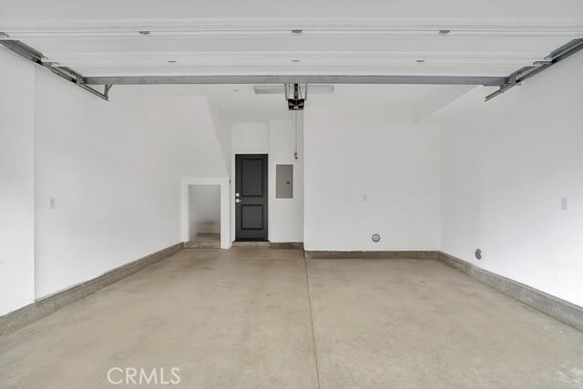Building Photo - 10832 W Riverton Ct