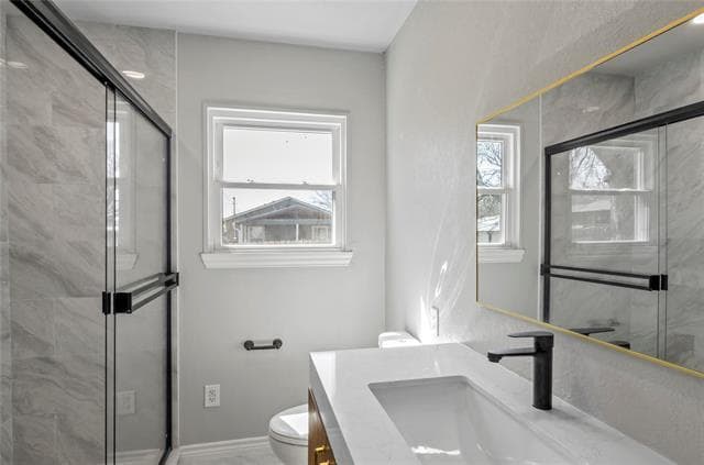 Building Photo - 131 Long St