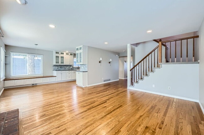 Building Photo - 8655 Boxelder Dr