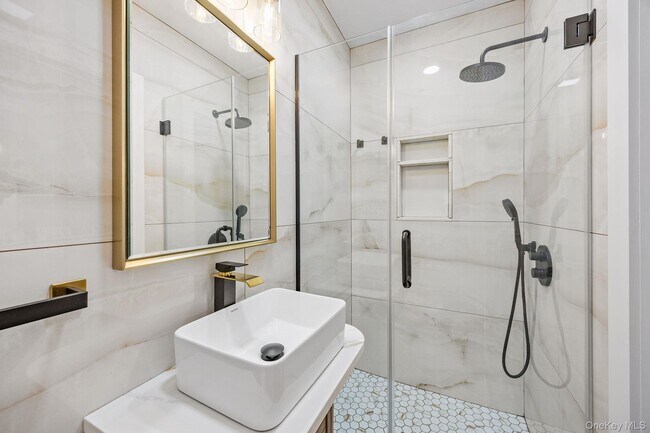 Building Photo - 269 Montgomery St